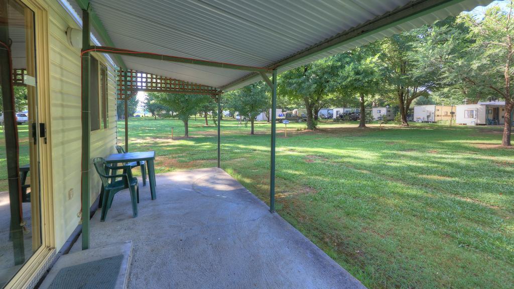 Colac Colac Caravan Park Коррионг Экстерьер фото